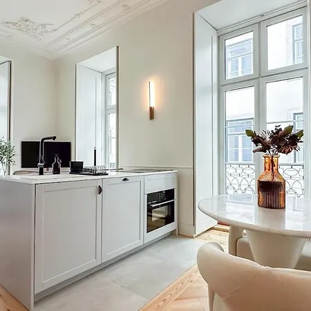 Historic With Ac Next To Praca Do Comercio Апартаменты *