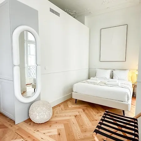Апартаменты Historic With Ac Next To Praca Do Comercio *