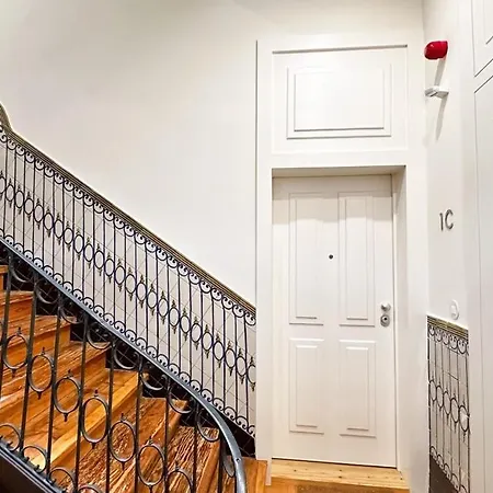 Апартаменты Historic With Ac Next To Praca Do Comercio