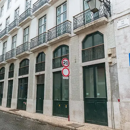 Historic With Ac Next To Praca Do Comercio * Лиссабон
